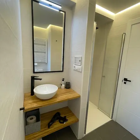 C&g Atico Centrico Con Terraza Apartmán Ourense