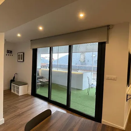 C&g Atico Centrico Con Terraza Ourense