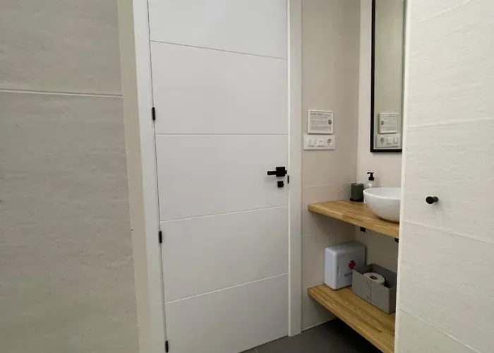 C&g Atico Centrico Con Terraza